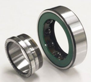 製品写真：セラミック玉軸受