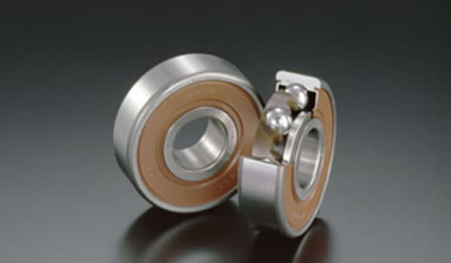 Ball bearings for high-speed alternator