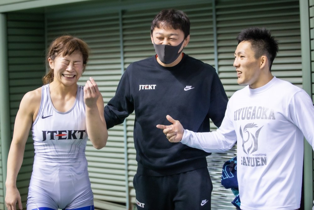 真優_田野倉_写真.jpg